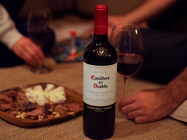 giá rượu casillero del diablo syrah 2026: mua ở đâu?