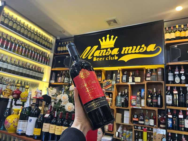 mua rượu vang tết trực tuyến: tiện lợi và giá tốt