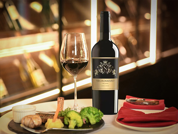 N83 negroamaro limited: Đẳng cấp vang ý khó cưỡng