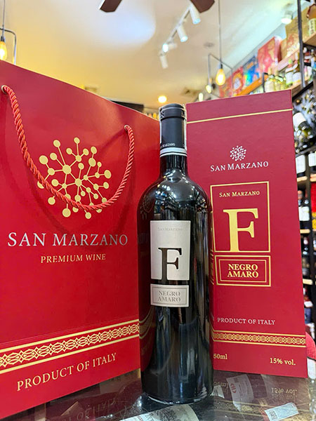 quà tết doanh nghiệp: rượu vang giá rẻ, đẳng cấp