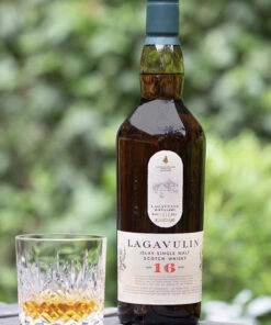 rượu lagavulin 16 y.o hộp quà tết 2026