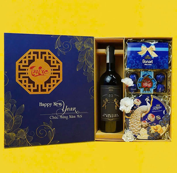 set quà tết rượu vang độc đáo với chi phí tối ưu