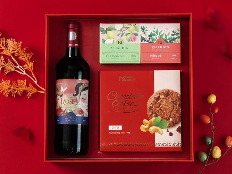 hộp quà rượu vang tết 2026 sang trọng và đẳng cấp