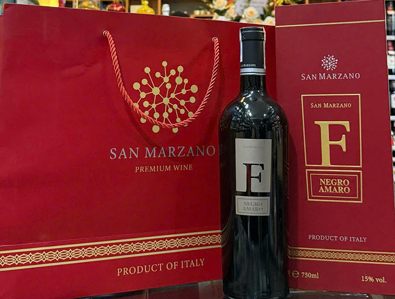 hộp quà tết 2026 rượu vang ý cao cấp sang trọng