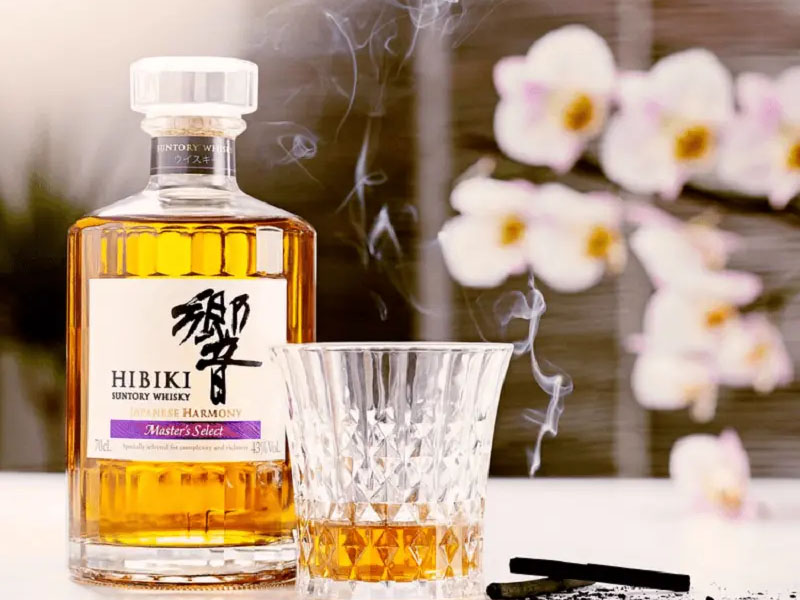 rượu hibiki master's select hộp quà tết 2026