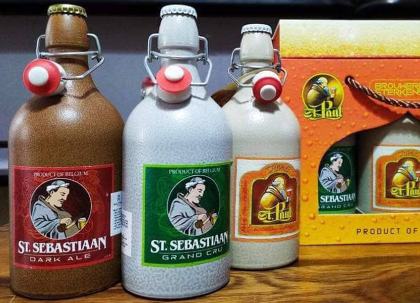 hộp quà bia sứ vàng/xanh sang trọng tại quận ba đình cao cấp