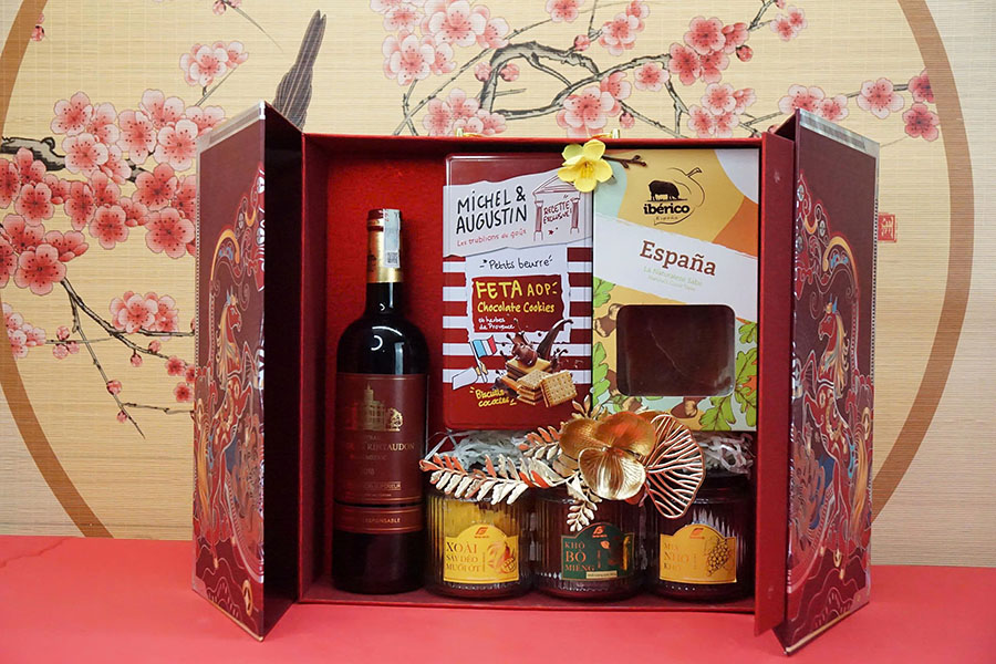 hộp quà rượu vang cao cấp khu vực ba đình - chính hãng