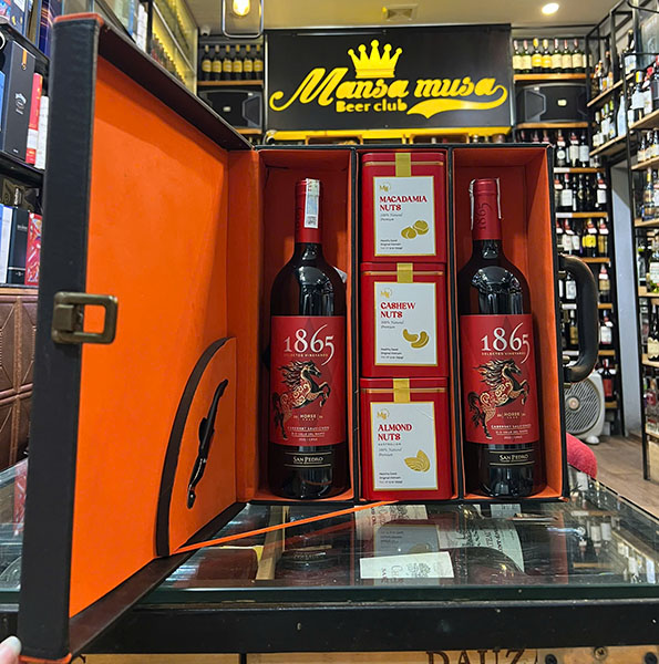 hộp quà rượu vang nổ chúc mừng năm mới tại cầu giấy uy tín