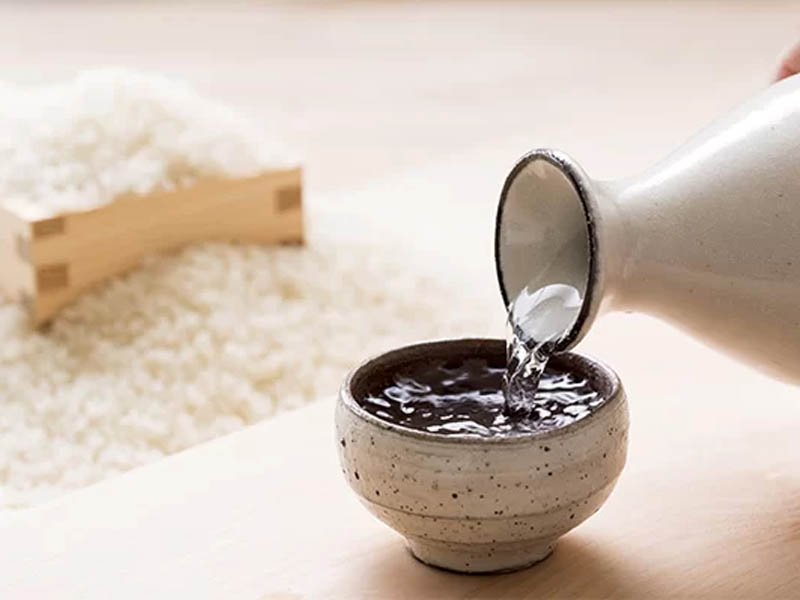 rượu nhật sanran aka junmai karakuchi