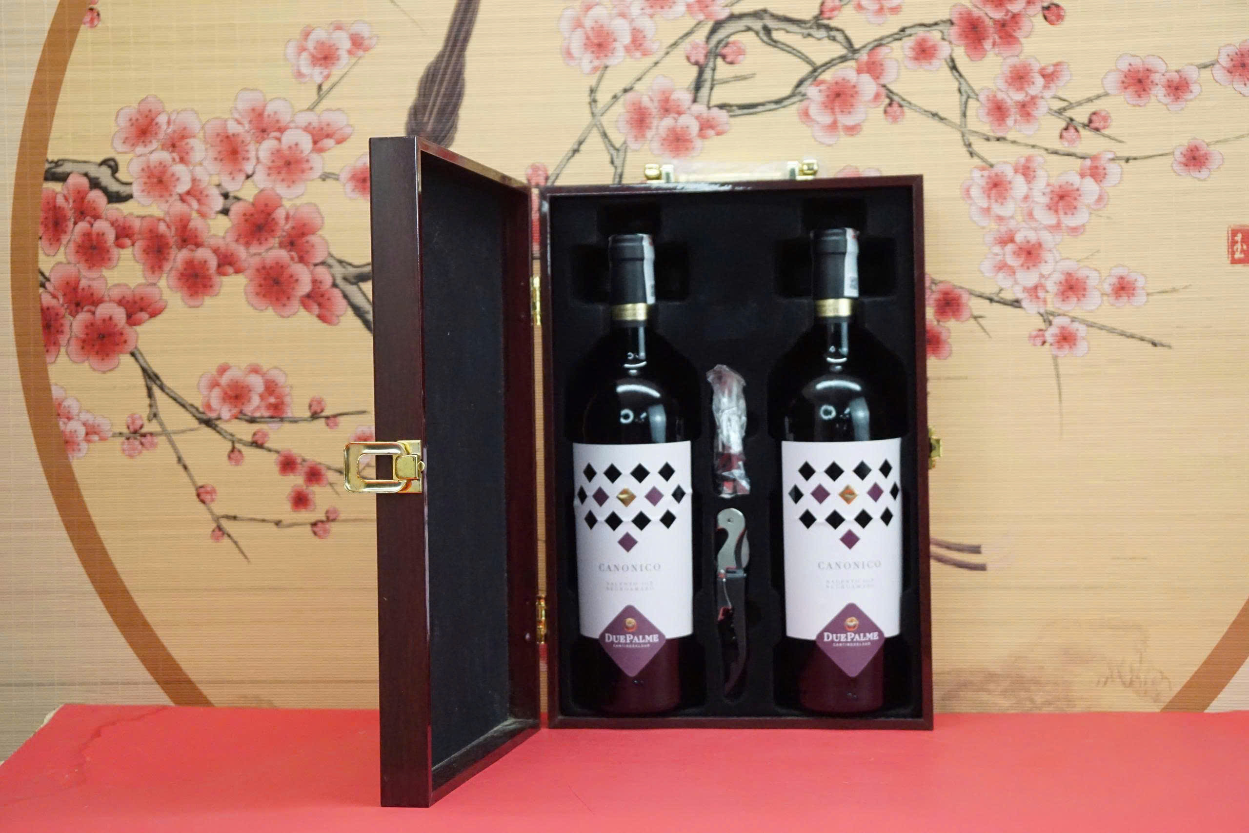 set rượu vang biếu sếp sang trọng tại cầu giấy cao cấp