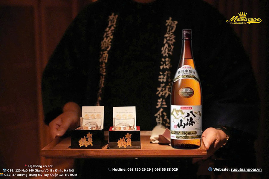 showroom rượu sake cao cấp tại khu starlake tây hồ uy tín