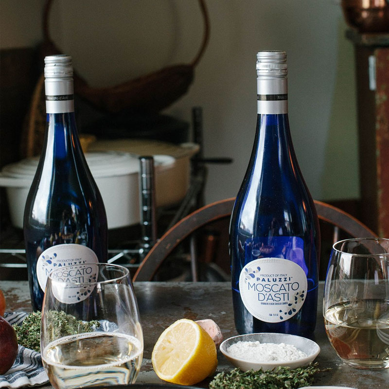 top 10 chai vang moscato dành uống tết 2026 đáng uống top 10 chai vang moscato dành uống tết 2026 đáng uống