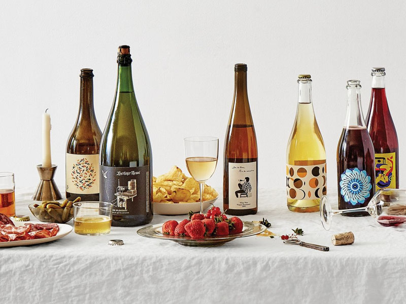 hộp quà rượu vang còn hàng tại hoàn kiếm, giao nhanh 30 phút