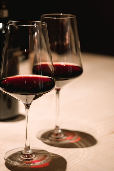 top 3 sai lầm cần tránh khi mua rượu vang biếu tết