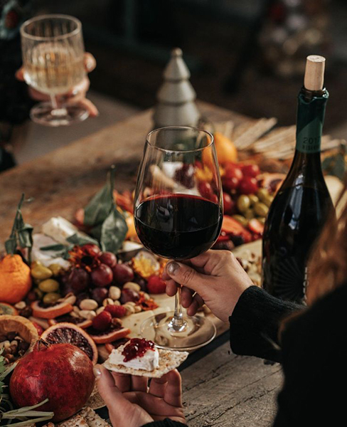 bí quyết tặng rượu vang 8/3 sang xịn chỉ với 300k ý nghĩa