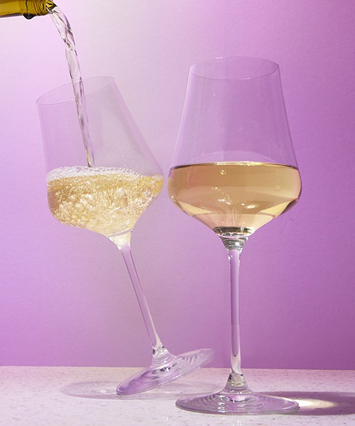 quà tặng 8/3: rượu vang hồng "đốn tim" phái đẹp từ 400k