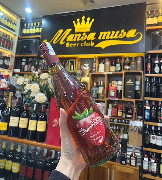 Quà tặng 8/3: Rượu vang hồng "đốn tim" phái đẹp từ 400k