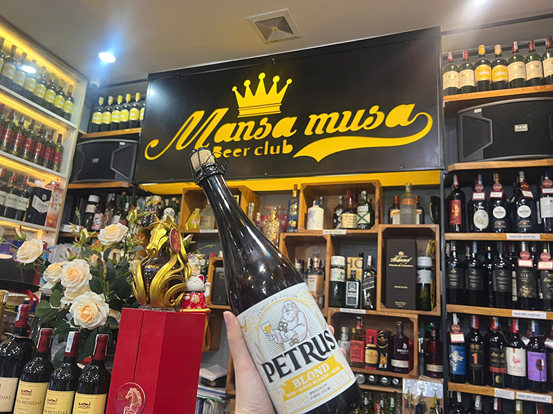 ưu đãi bia bỉ petrus blonde 750ml dịp lễ 30/4 cực hot