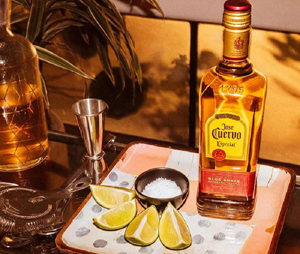cách uống rượu tequila độc đáo bạn nên thử ngay cách uống rượu tequila độc đáo bạn nên thử ngay