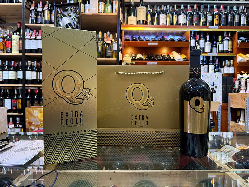rượu vang đỏ qs extra reolo negroamaro