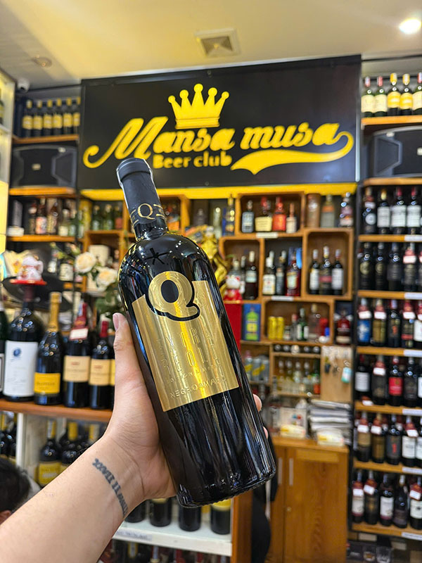 rượu vang đỏ qs extra reolo negroamaro