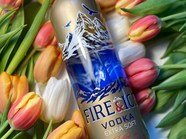 rượu vodka fire & ice vodka gold 700ml rượu vodka fire & ice vodka gold 700ml