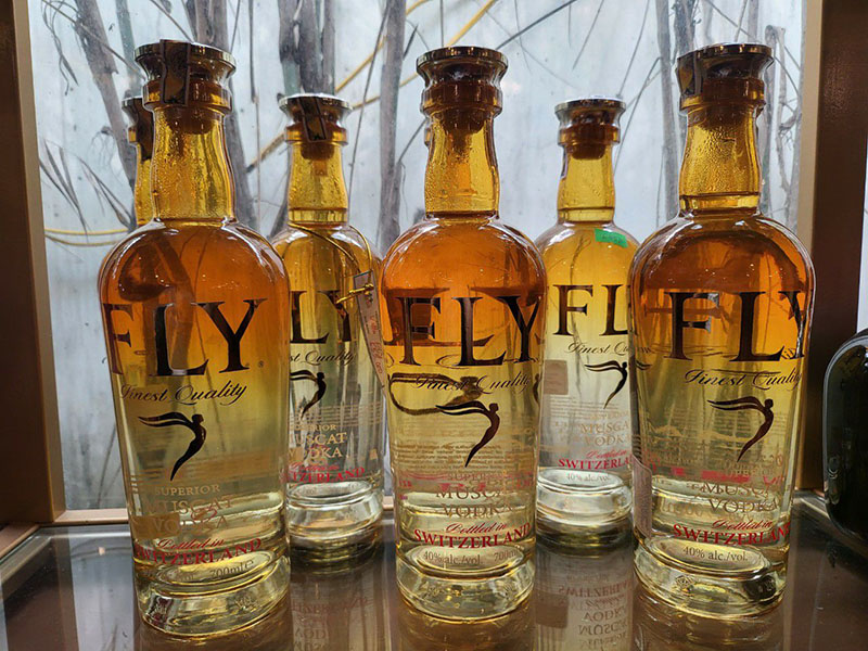 rượu vodka muscat 700ml rượu vodka muscat 700ml