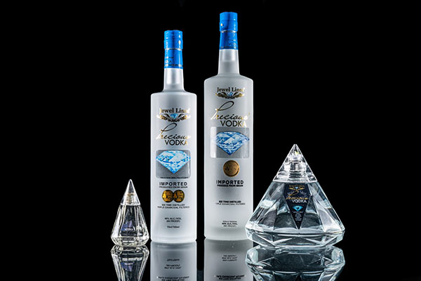 rươu precious vodka 40% 1 lít